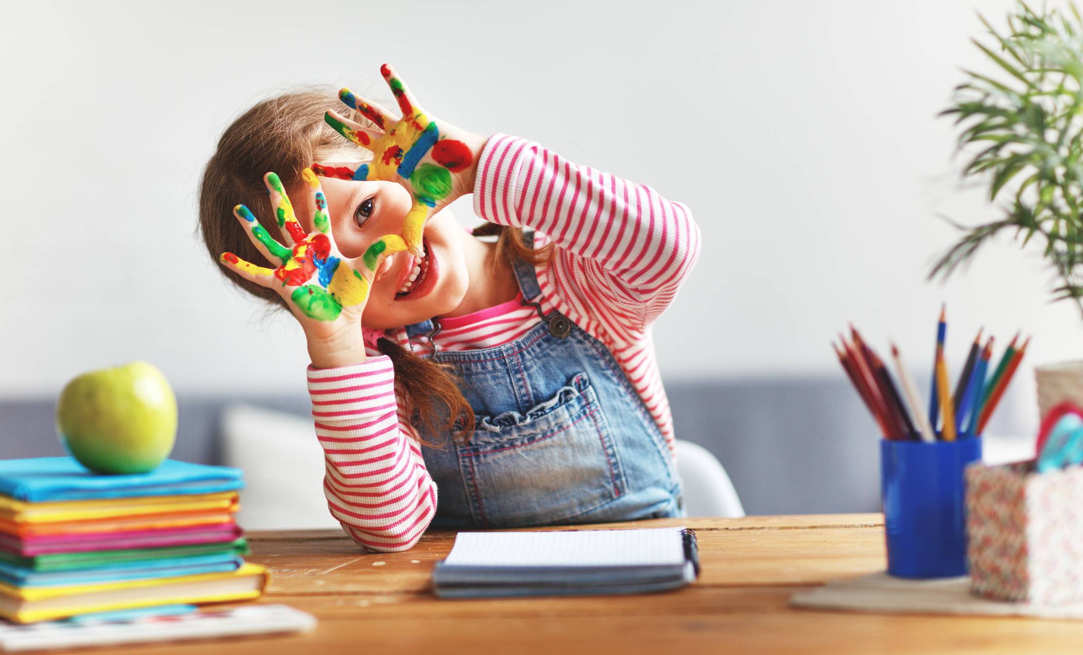 assistante maternelle autonomie enfant papeterie